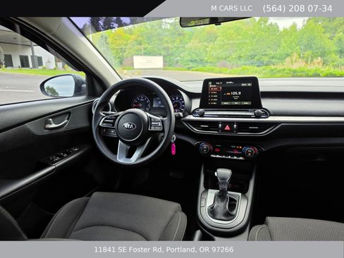 Used 2019 Kia Forte LXS FWD image 12