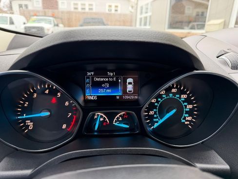 Used 2014 Ford Escape Titanium w/ Equipment Group 401A image 2