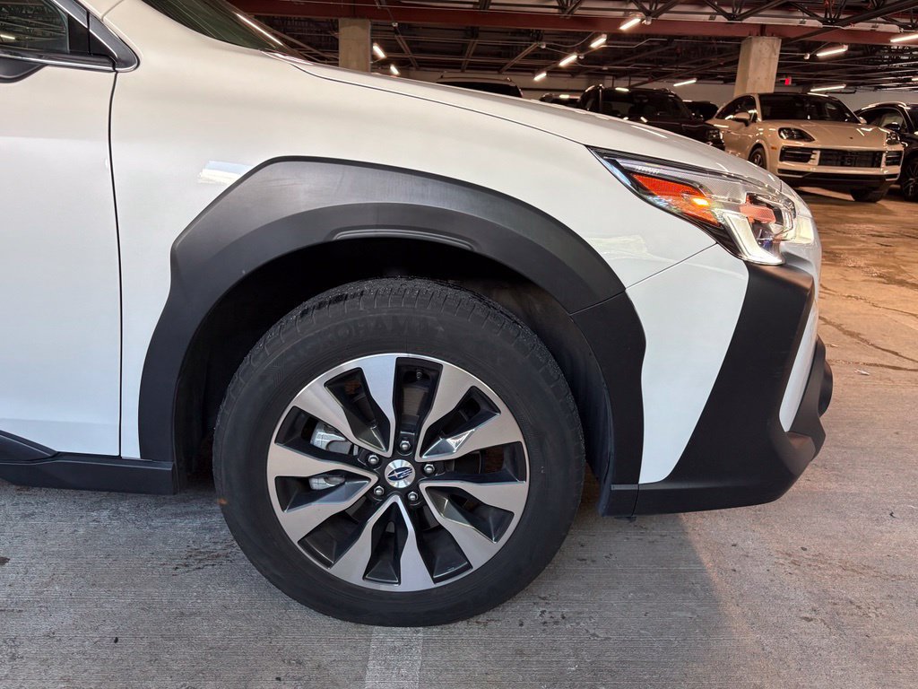 Used 2025 Subaru Outback Touring XT AWD/4WD image 11