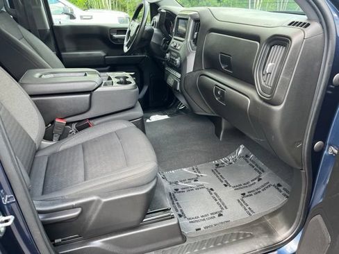 Used 2022 Chevrolet Silverado 1500 Custom AWD/4WD image 11