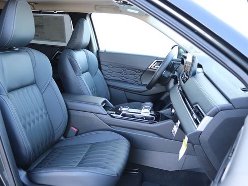 New 2026 Mitsubishi Outlander SEL AWD/4WD image 41