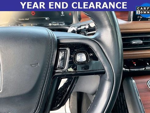 Used 2023 Lincoln Aviator Reserve w/ Equipment Group 201A image 12