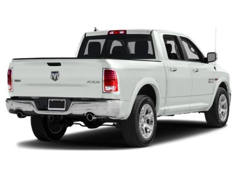 Used 2018 RAM 1500 Laramie w/ Convenience Group AWD/4WD image 2