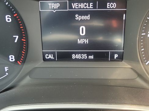 Used 2021 Chevrolet TrailBlazer LS FWD image 26