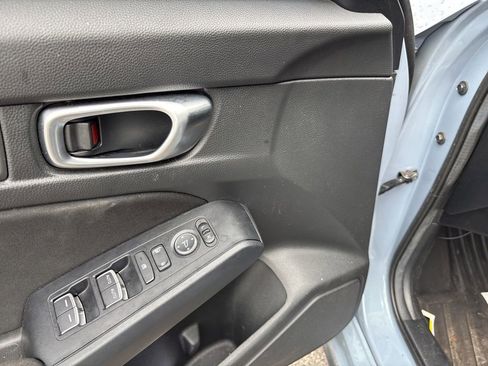 Used 2024 Honda Civic Sport image 6