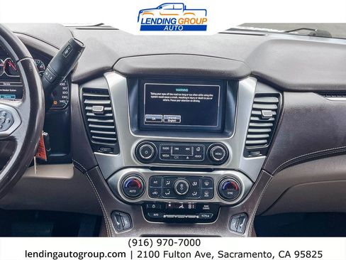 Used 2019 Chevrolet Suburban LT image 12