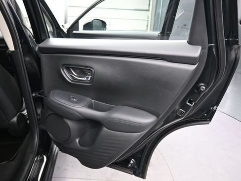 Certified 2024 Honda HR-V LX image 23