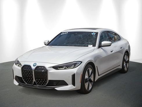 Used 2023 BMW i4 eDrive35 w/ Premium Package RWD image 3