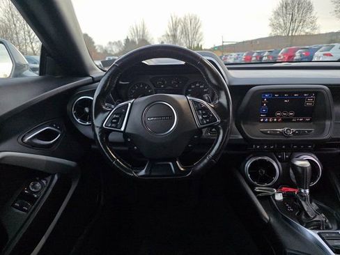 Used 2023 Chevrolet Camaro LT image 20