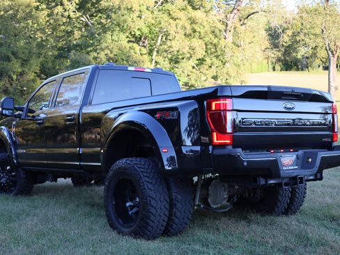 Used 2021 Ford F350 Lariat w/ Lariat Ultimate Package image 37