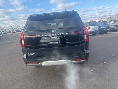 New 2026 Ford Expedition Platinum w/ Driver's Package image 9