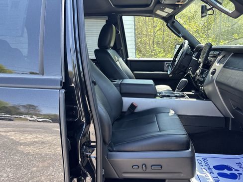 Used 2014 Ford Expedition EL Limited w/ Equipment Group 301A image 28