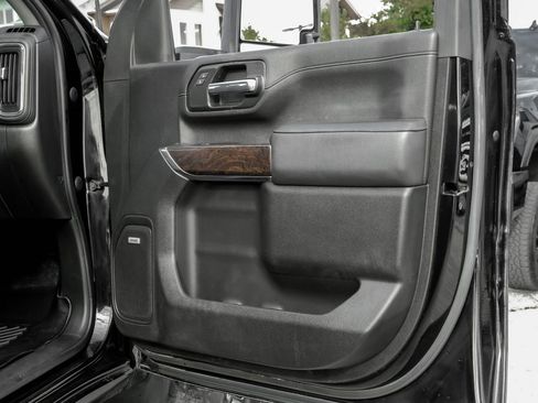 Used 2023 GMC Sierra 2500 Denali w/ Denali Ultimate Package image 54