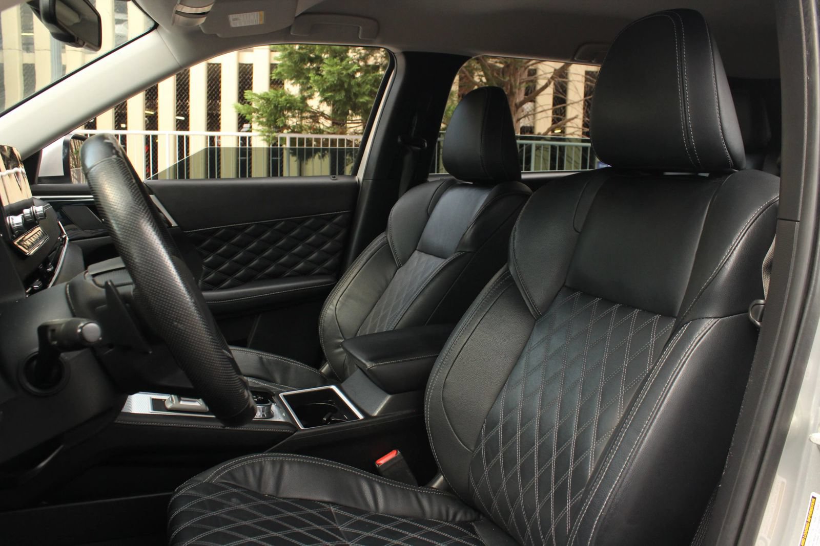 Used 2022 Mitsubishi Outlander SEL FWD image 14