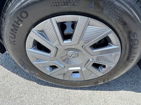 New 2026 Nissan Kicks S FWD image 9