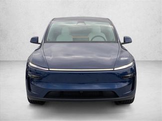 Used 2026 Tesla Model Y 2WD video 2
