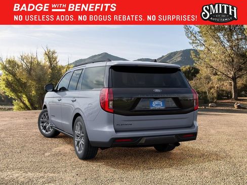 New 2027 Ford Expedition Platinum w/ Stealth Appearance Package AWD/4WD image 9