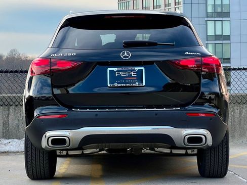 Certified 2026 Mercedes-Benz GLA 250 4MATIC image 6