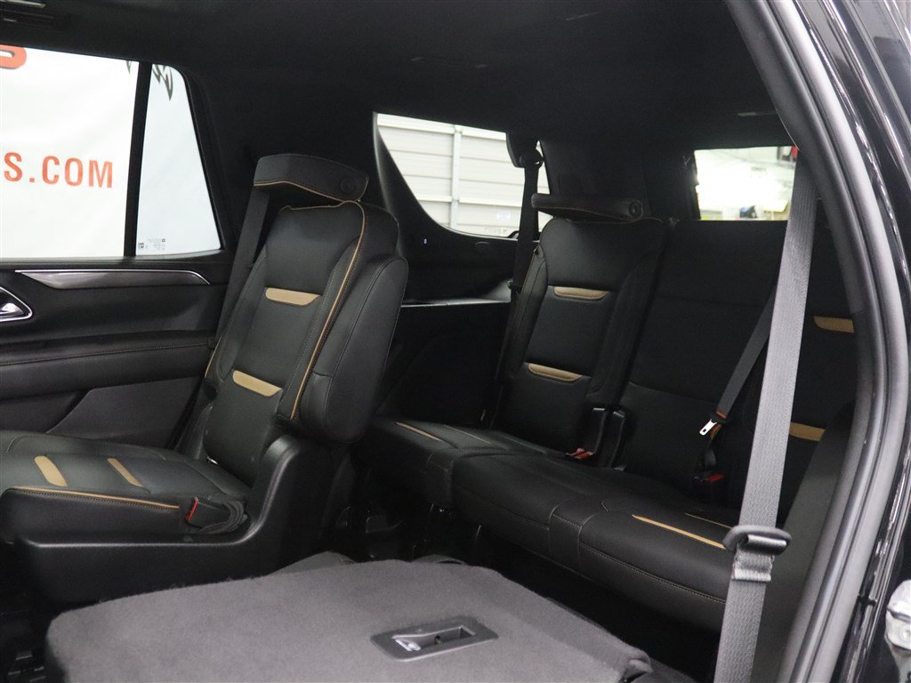 Used 2022 GMC Yukon AT4 AWD/4WD image 22