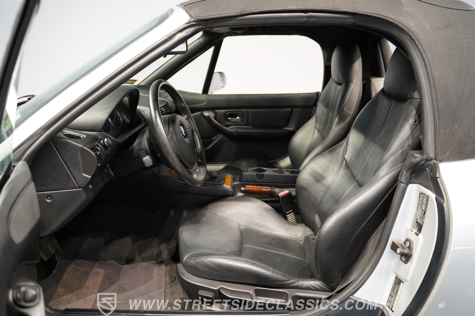Used 2001 BMW Z3 3.0i RWD image 35