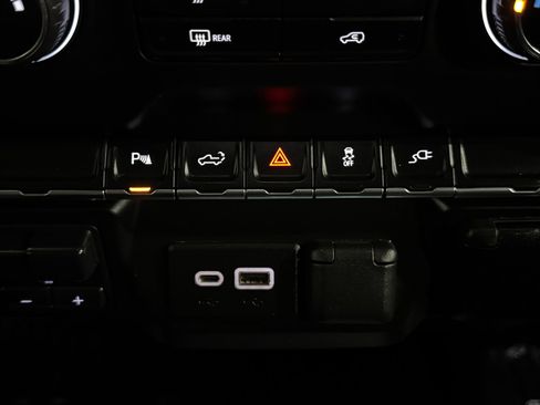 Used 2021 Chevrolet Silverado 2500 W/T w/ WT Convenience Package image 27