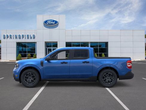 New 2026 Ford Maverick XLT image 3