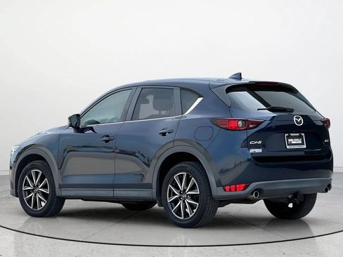 Used 2018 MAZDA CX-5 Touring FWD image 3