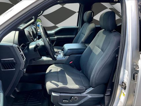 Used 2016 Ford F150 XLT w/ Equipment Group 302A Luxury AWD/4WD image 24