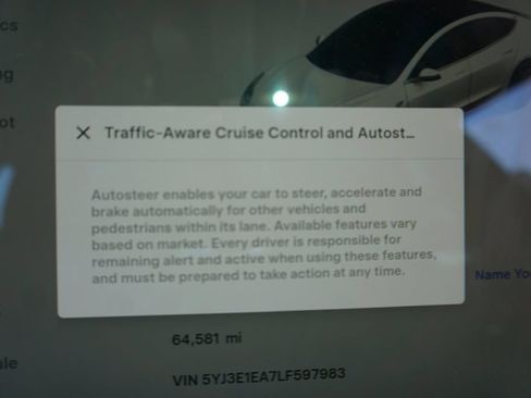 Used 2020 Tesla Model 3 Standard Range Plus RWD image 13