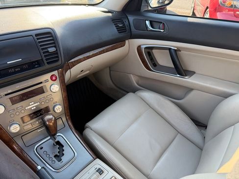 Used 2008 Subaru Outback 2.5i Limited image 14