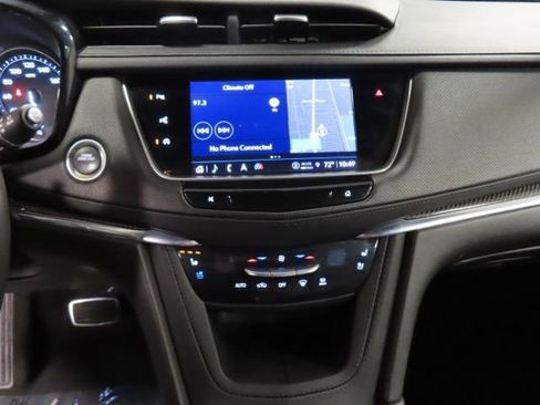 Certified 2023 Cadillac XT5 Sportv w/ Technology Package image 24