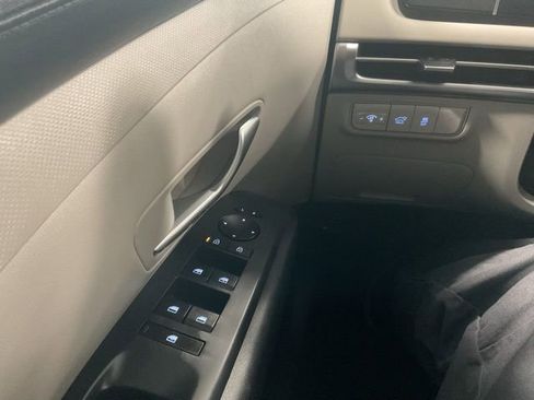 Used 2025 Hyundai Tucson SEL image 17