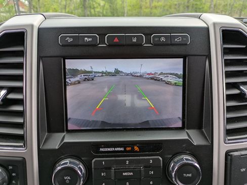 Certified 2020 Ford F150 Lariat w/ Equipment Group 501A Mid AWD/4WD image 13