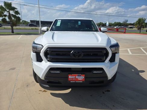 New 2026 Toyota Tacoma SR5 AWD/4WD image 2