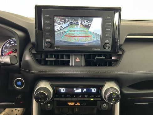Used 2021 Toyota RAV4 XLE w/ Convenience Package AWD/4WD image 22