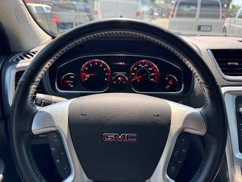 Used 2017 GMC Acadia Limited SLT AWD/4WD image 24