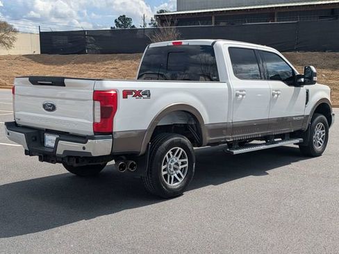 Used 2019 Ford F250 Lariat w/ Lariat Ultimate Package AWD/4WD image 4