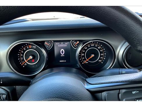 Certified 2022 Jeep Wrangler Unlimited Sport image 26