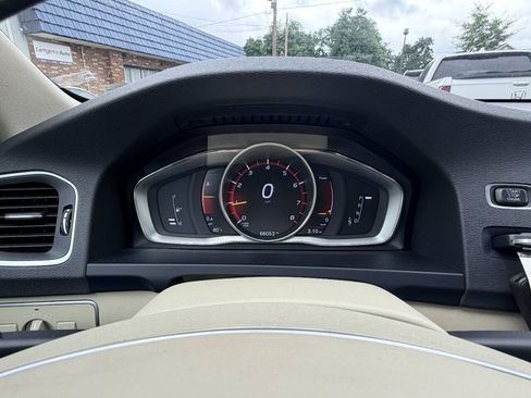 Used 2015 Volvo S60 T5 Premier FWD image 12