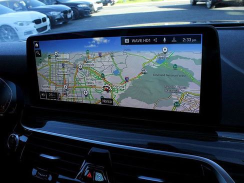 Used 2022 BMW 530i w/ Convenience Package image 28