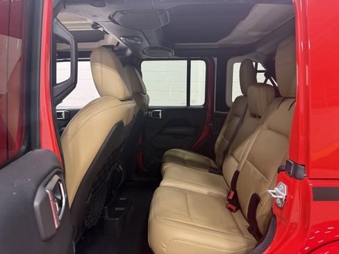Used 2019 Jeep Wrangler Unlimited Rubicon image 23