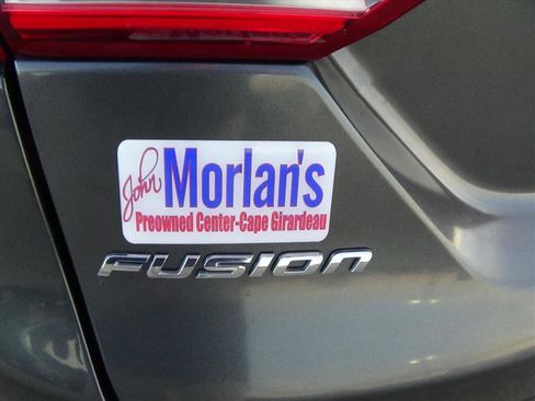 Used 2018 Ford Fusion S image 10