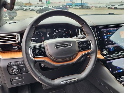 Used 2024 Jeep Grand Wagoneer L Series III image 21