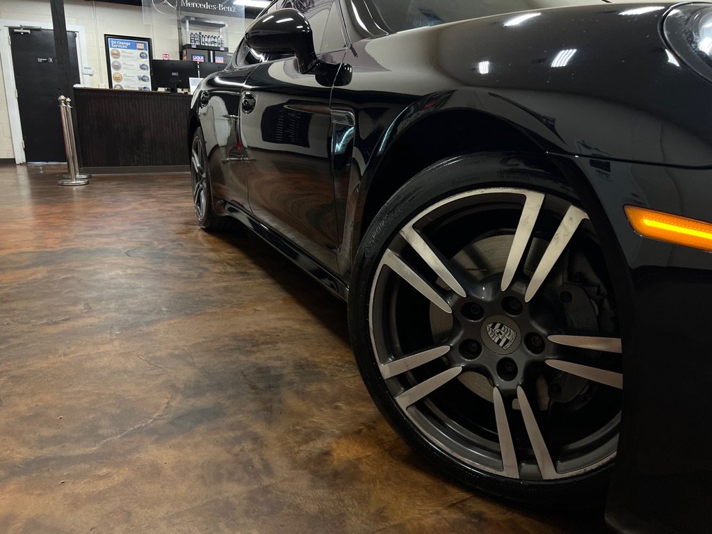 Used 2014 Porsche Panamera 4 AWD/4WD image 29