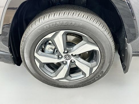 Certified 2025 Toyota RAV4 SE AWD/4WD image 30