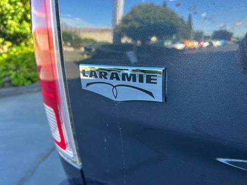 Used 2015 RAM 1500 Laramie w/ Convenience Group AWD/4WD image 35