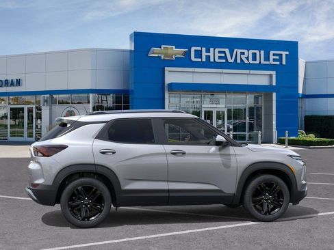 New 2026 Chevrolet TrailBlazer LT FWD image 5