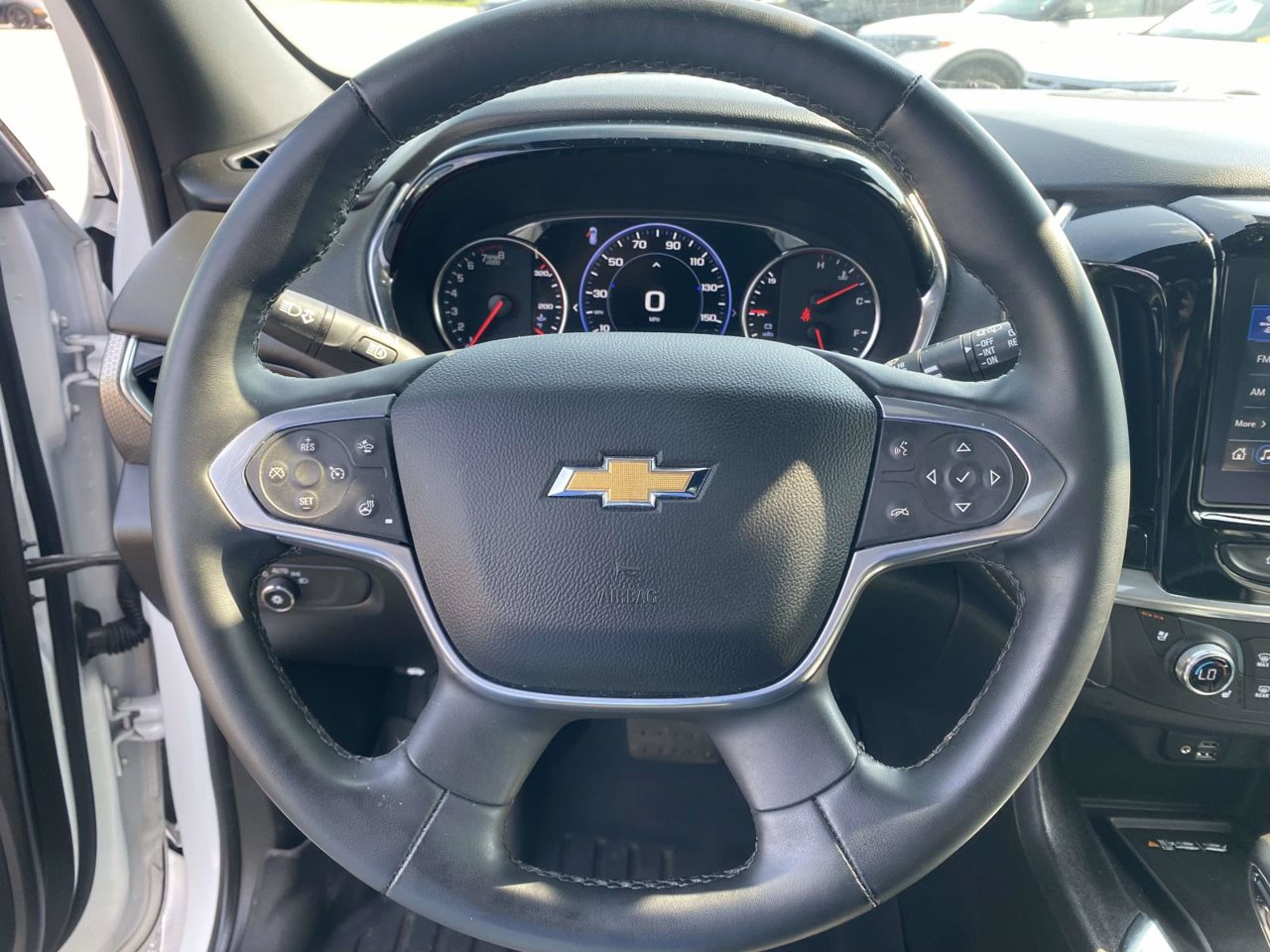 Used 2023 Chevrolet Traverse Premier AWD/4WD image 21