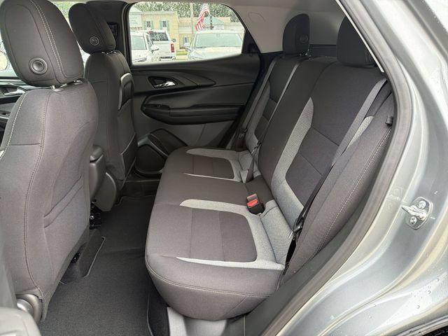New 2026 Chevrolet TrailBlazer LT w/ LT Cold Weather Package FWD image 22