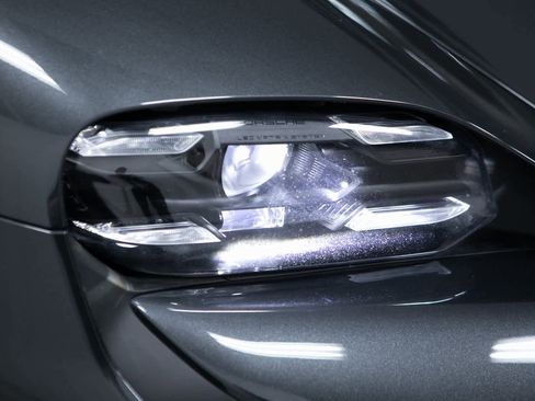 Certified 2024 Porsche Taycan GTS image 34